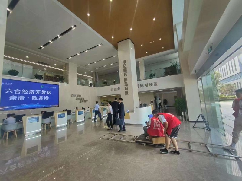 杏运注册为六合经济开发区拍摄宣传片